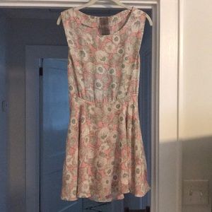 Floral mini dress with cut out back size M